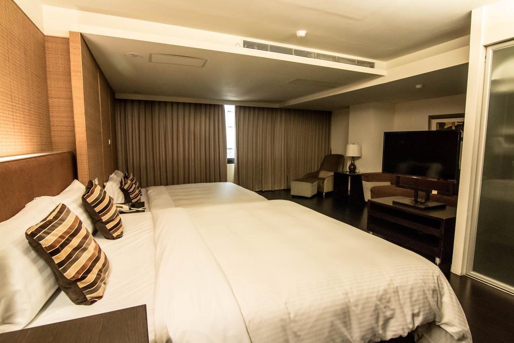 Katherine Plaza Hotel Гаосюн Екстер'єр фото
